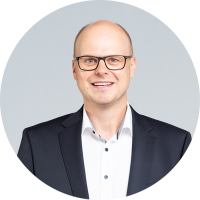 stefan_mueller_anzug_rund